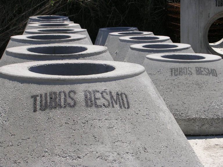 Conos, anillos y tubos de hormigón